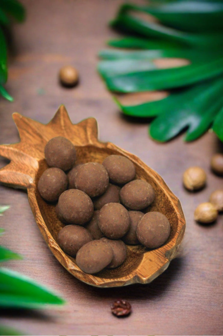 Milk Chocolate and Kona Coffee Macnuts