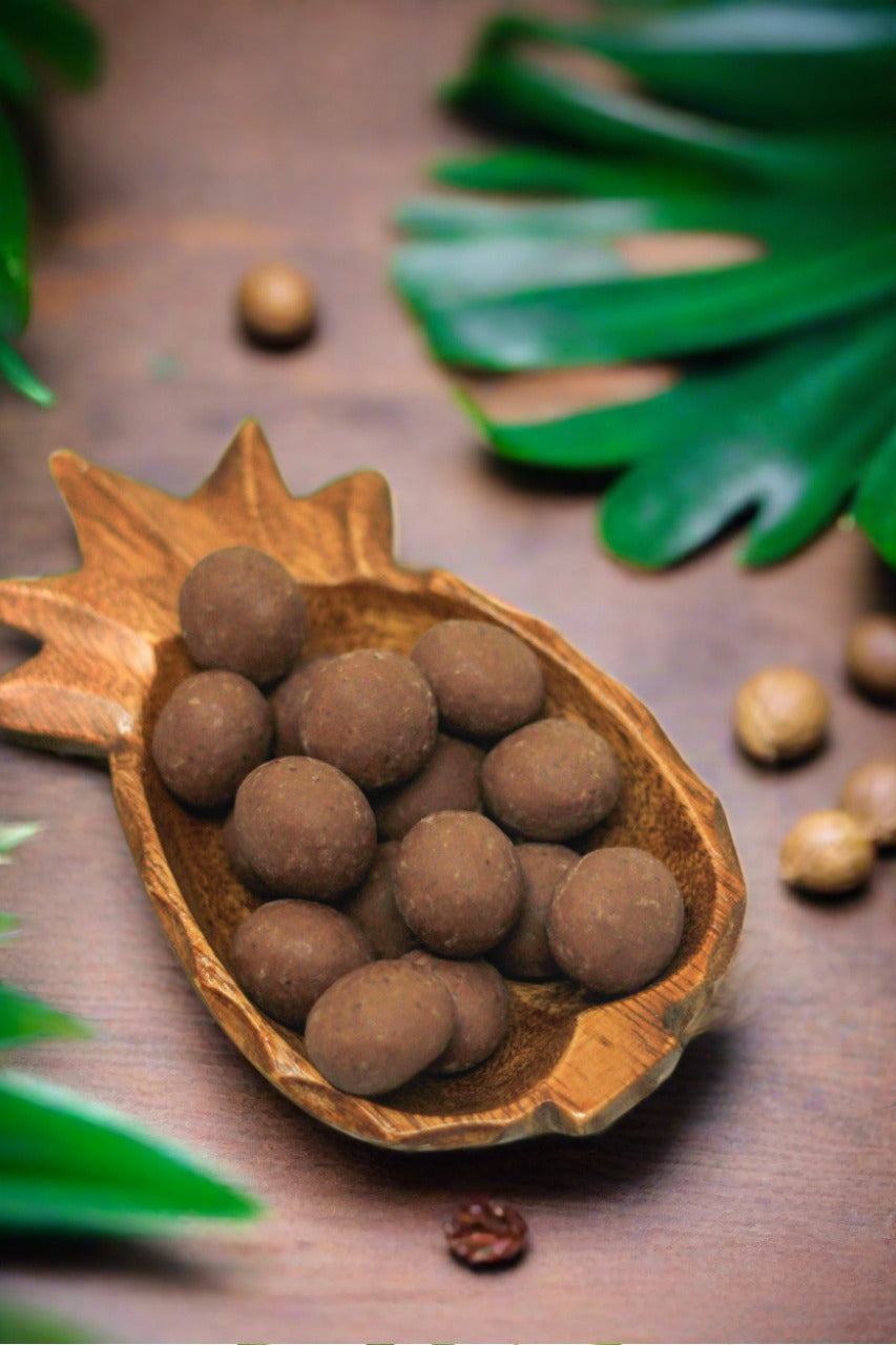 Milk Chocolate and Kona Coffee Macnuts